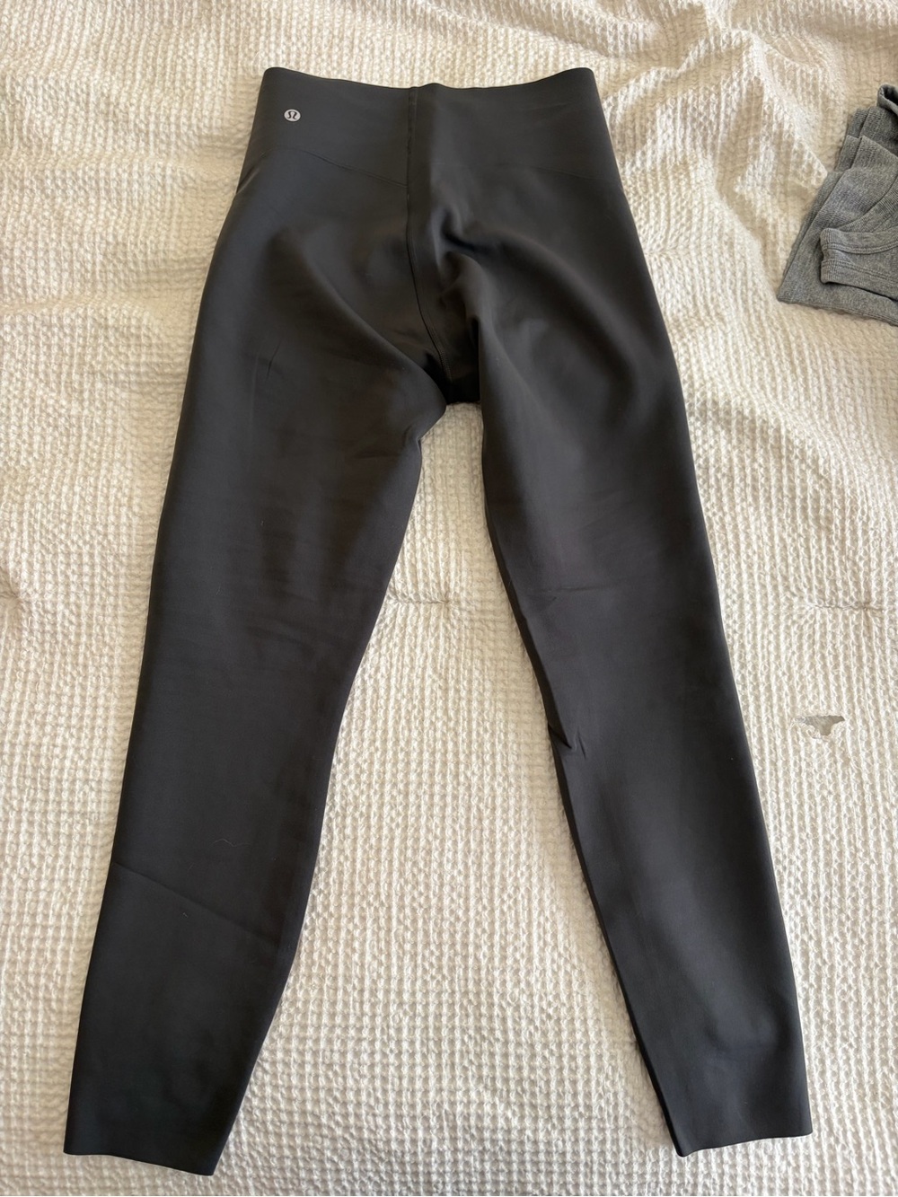 Lulu glow up super high rise tights 25” - Picture 5 of 8